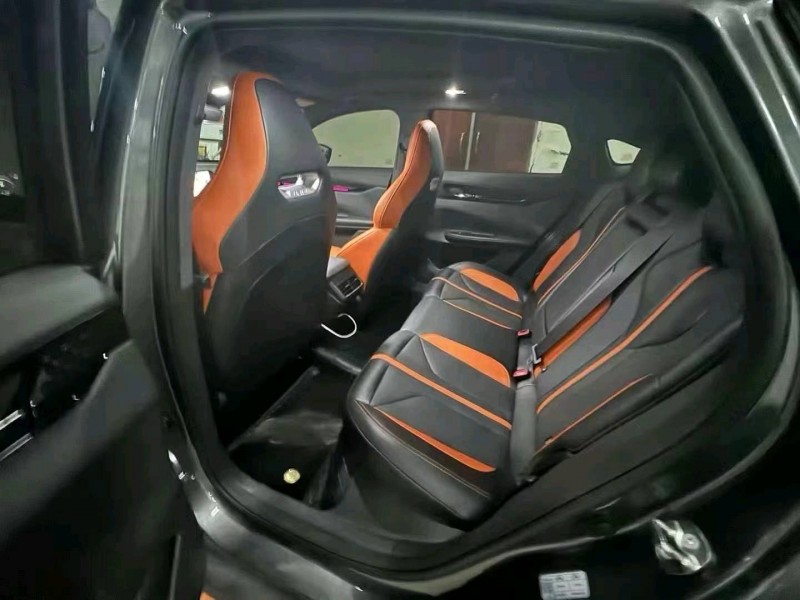 衡陽24年長安汽車UNI-V6