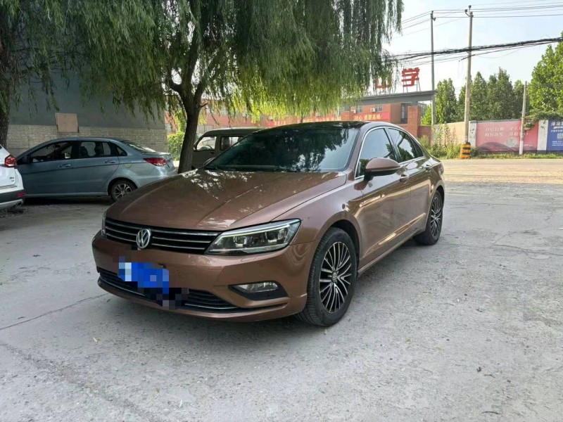 保定17年大众凌渡2