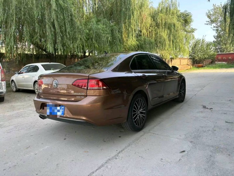 保定17年大众凌渡8