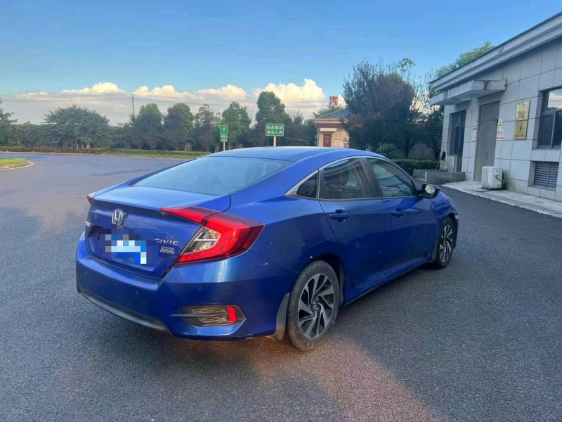 盐城18年本田思域4