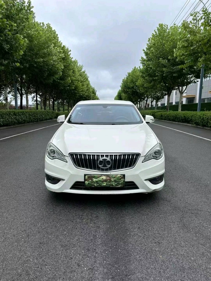 宿迁19年北汽绅宝D701