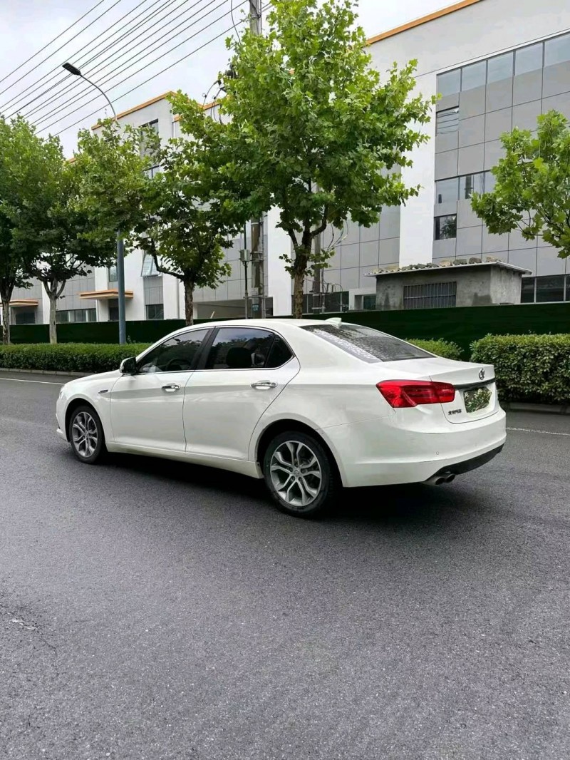 宿迁19年北汽绅宝D707