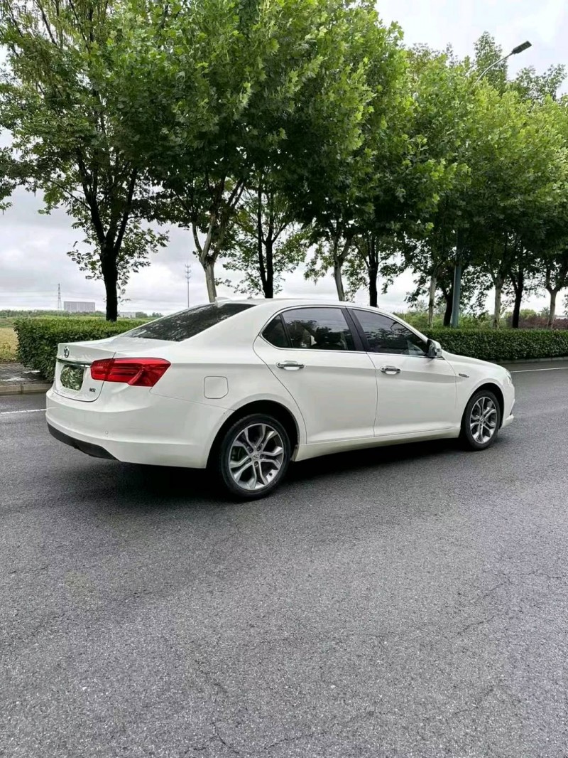 宿迁19年北汽绅宝D708