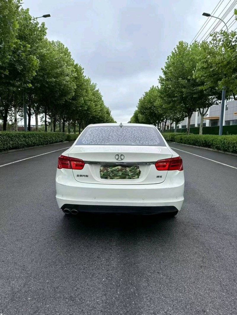 宿迁19年北汽绅宝D709