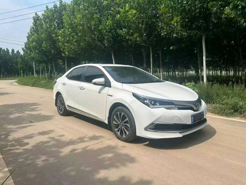 郑州17年丰田卡罗拉3