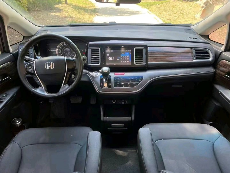 枣庄18年本田艾力绅6