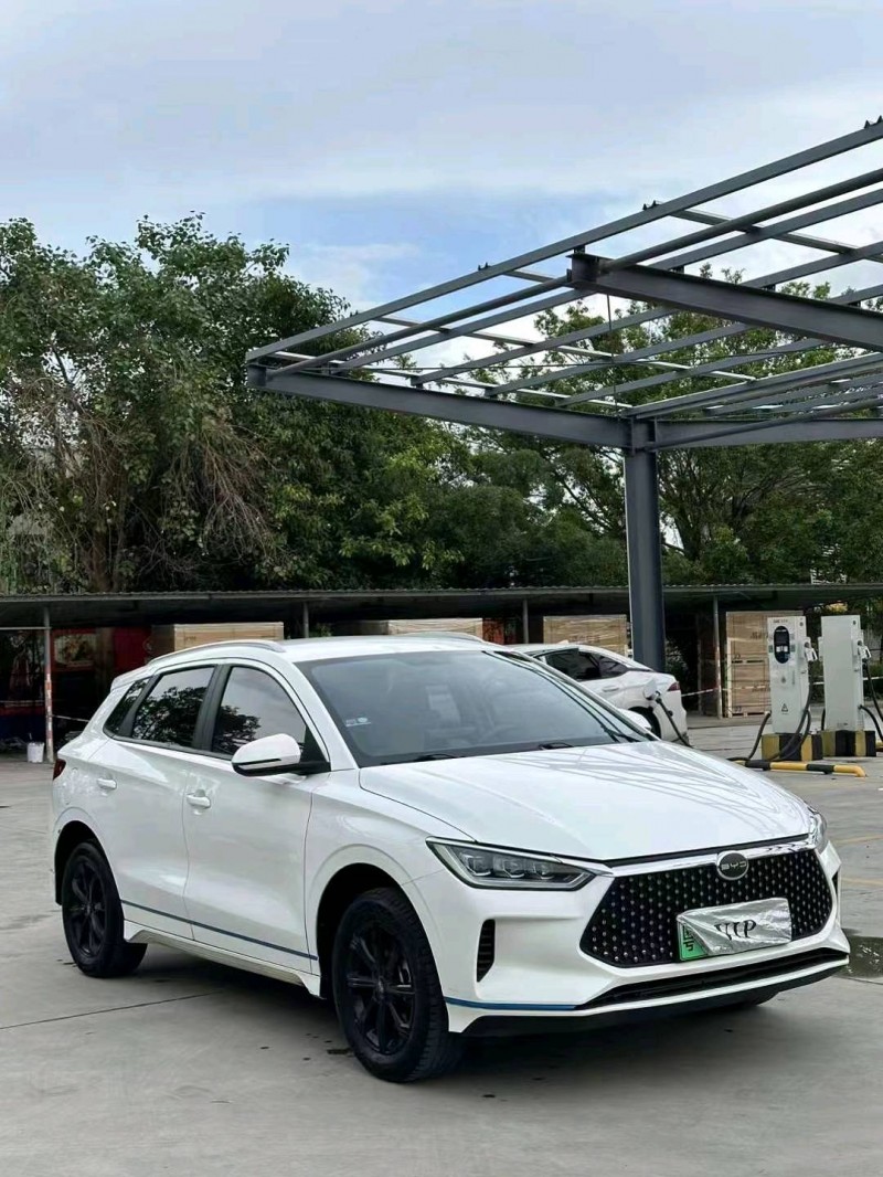 广州22年比亚迪E23