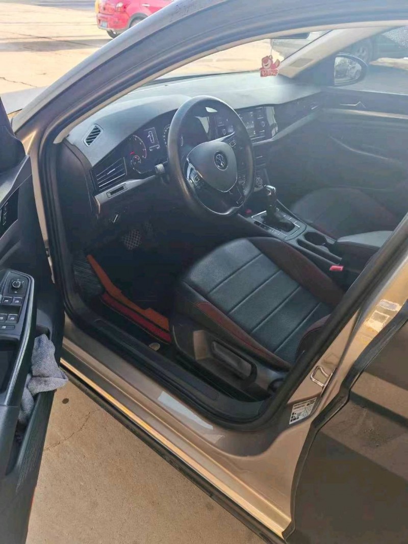 保定20年大众宝来6