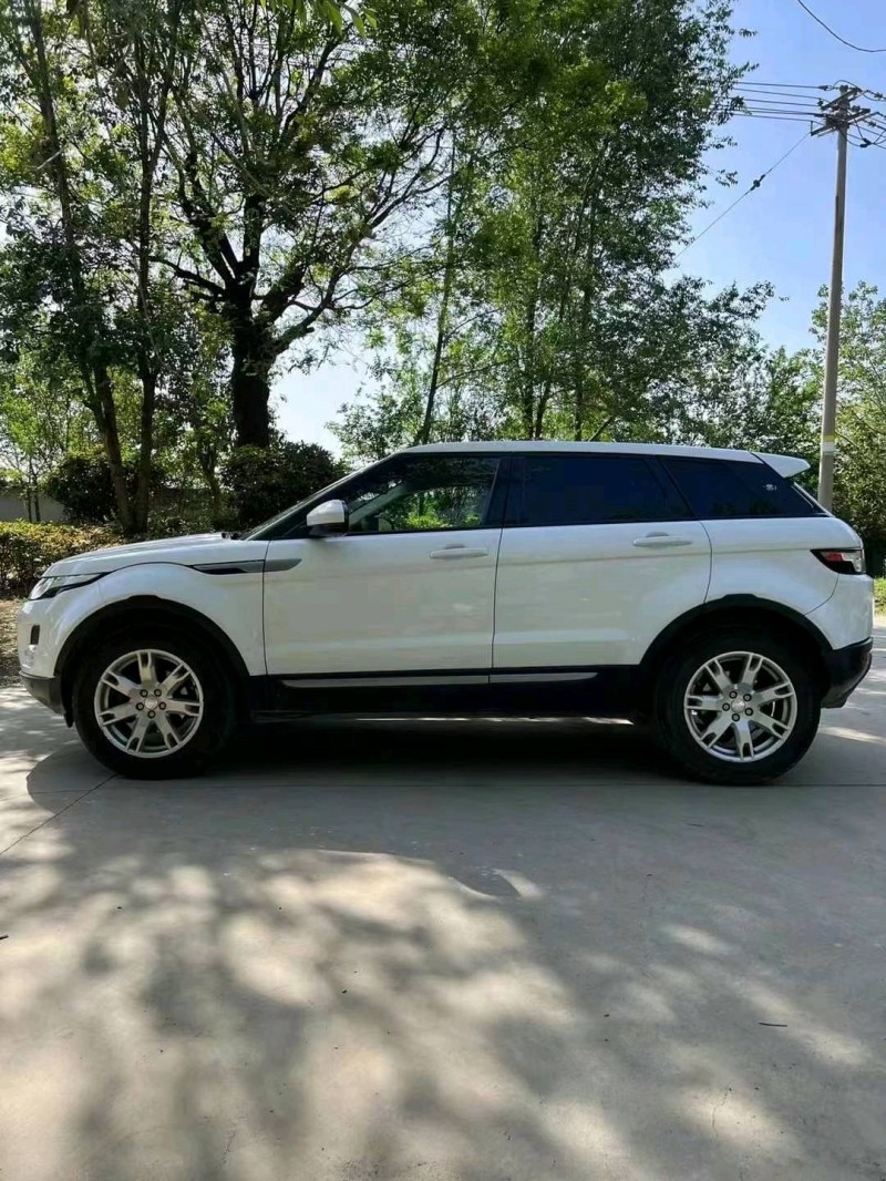 枣庄14年路虎极光7