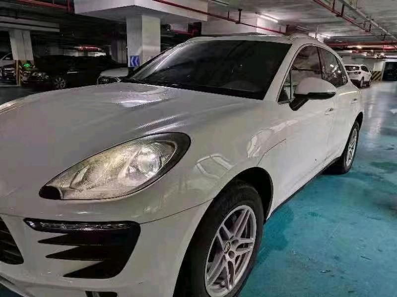 南昌15年保時捷Macan1