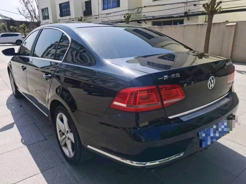 保定12年大众迈腾4