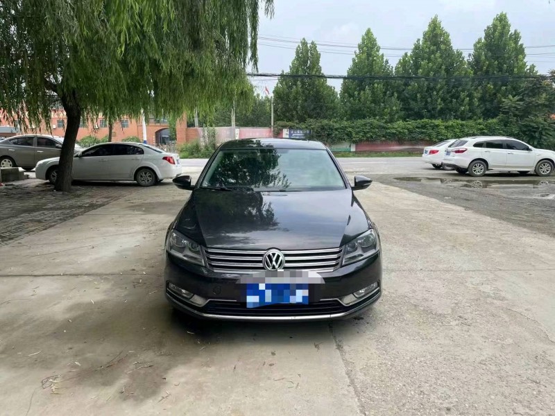 保定13年大众迈腾1