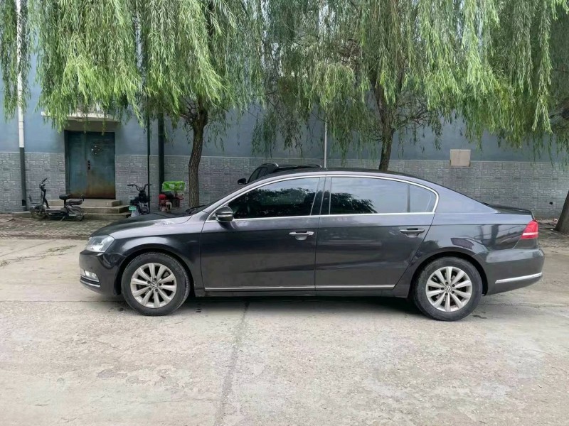 保定13年大众迈腾3