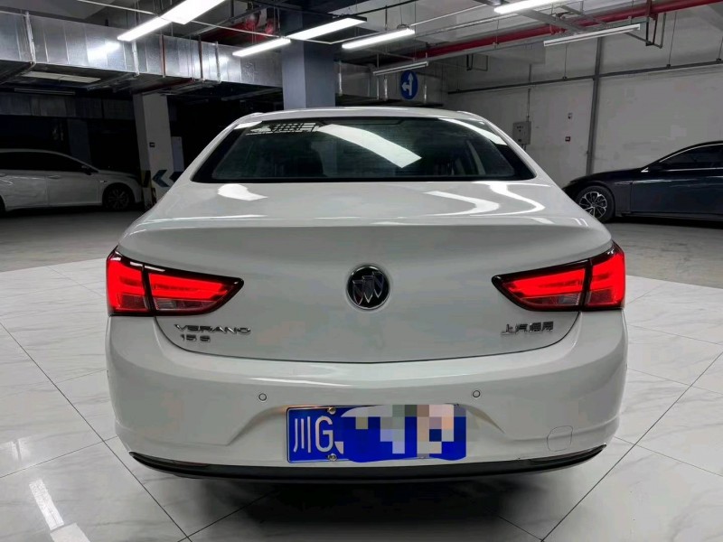 成都18年别克威朗6