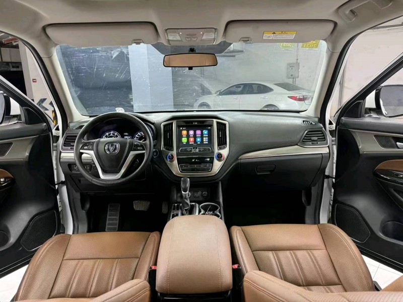 成都17年长安汽车CS958