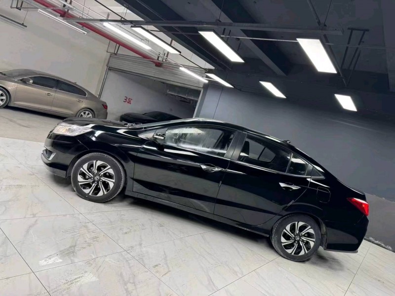 成都18年本田凌派3