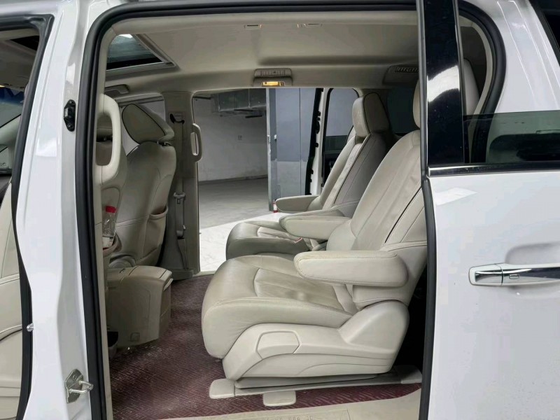 成都20年别克GL85