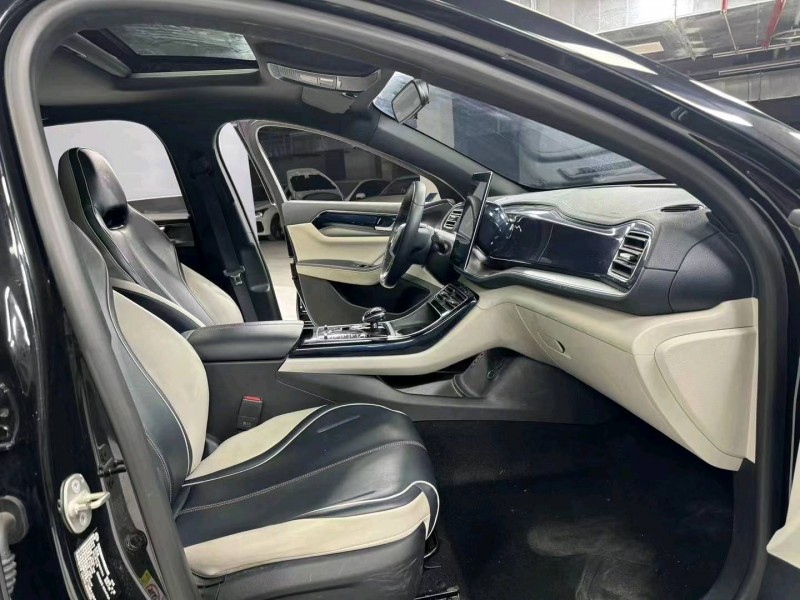 成都23年比亚迪秦4