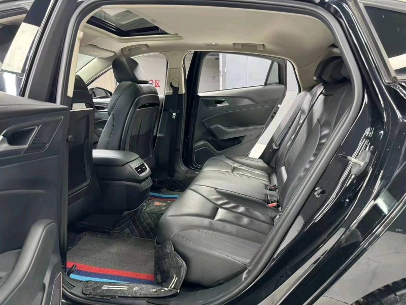 成都22年红旗H57