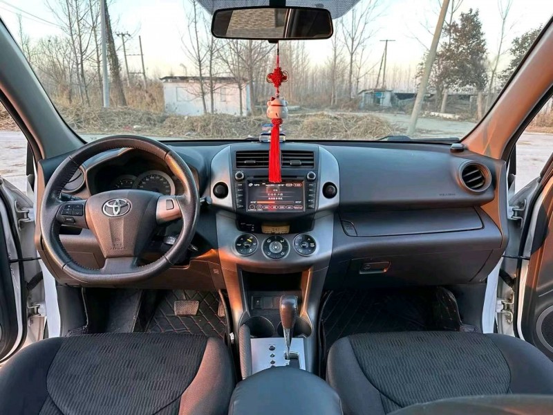 徐州13年丰田RAV4荣放5
