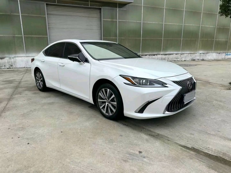 徐州20年雷克萨斯ES3