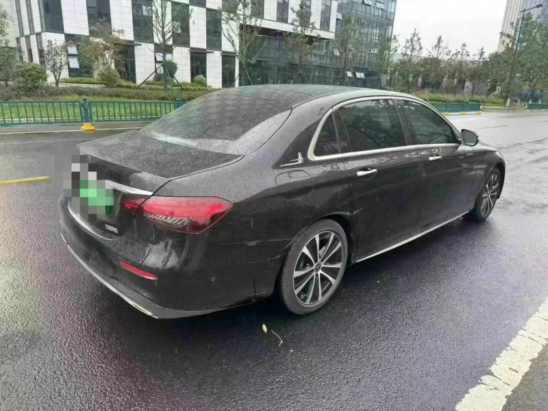 淮安22年奔馳E8
