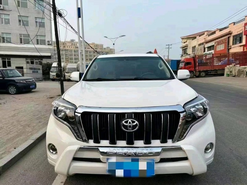 济南11年丰田普拉多1