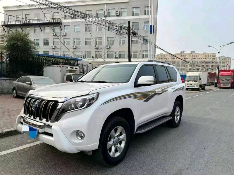 济南11年丰田普拉多2