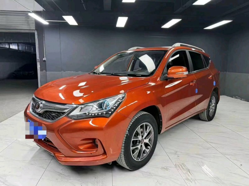 成都17年比亚迪宋3