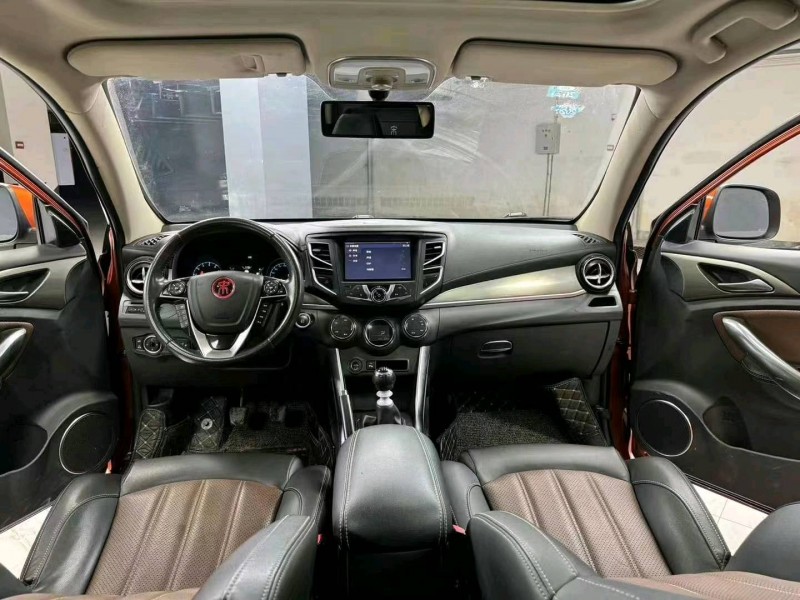 成都17年比亚迪宋7