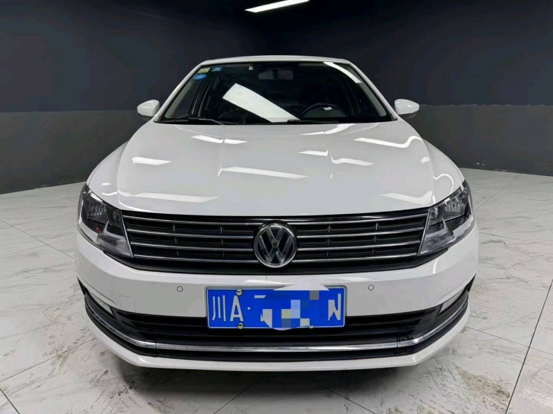 成都16年大众朗逸1