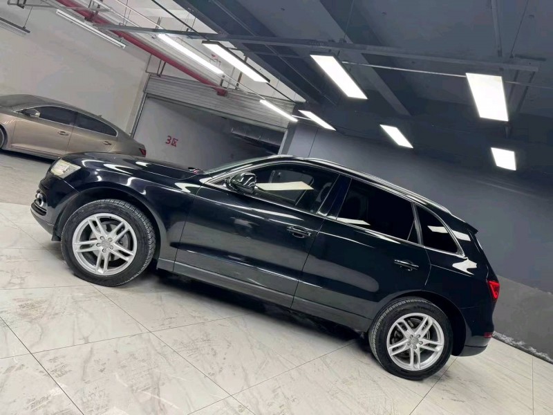 成都16年奥迪Q53