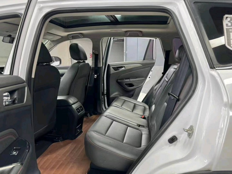 成都17年长安汽车CS759