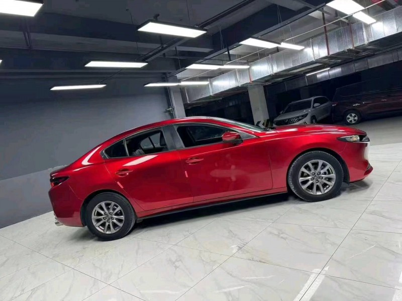 成都21年马自达昂克赛拉3