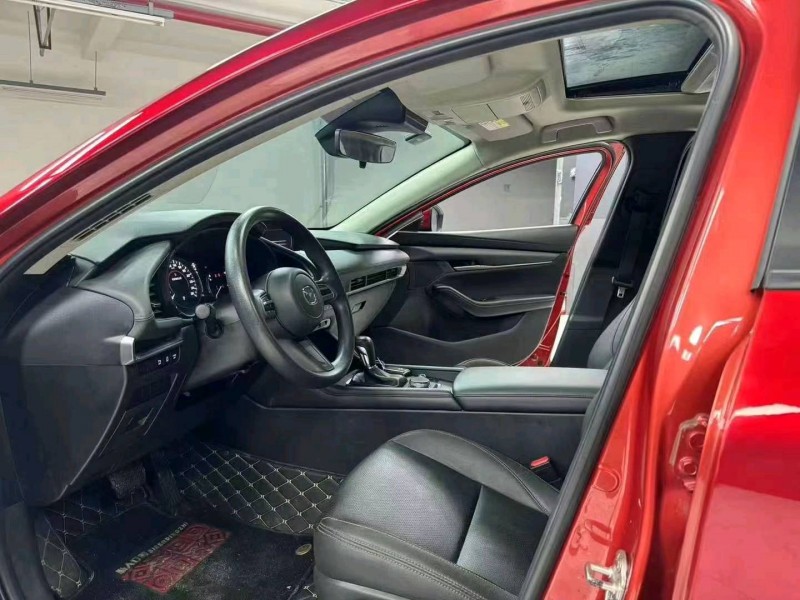 成都21年马自达昂克赛拉4