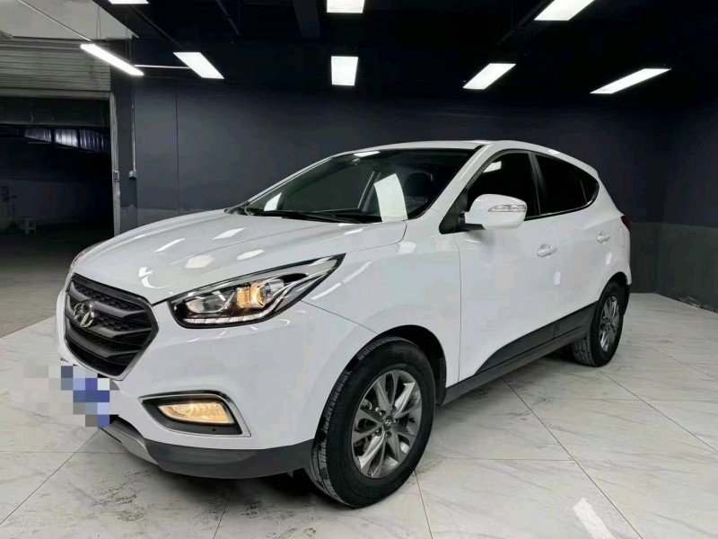 成都17年现代ix352