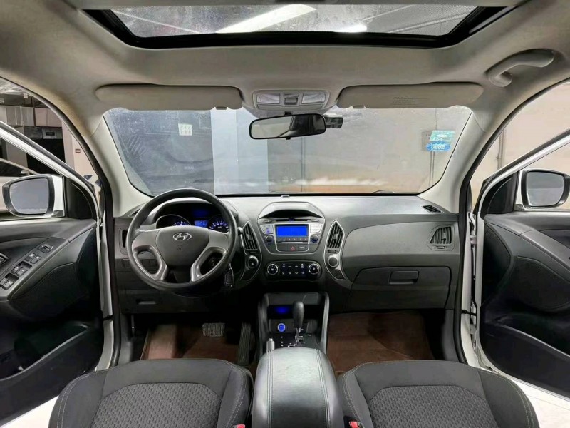 成都17年现代ix356