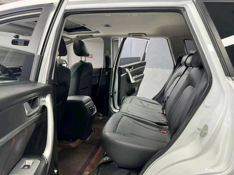 成都21年哈弗M68