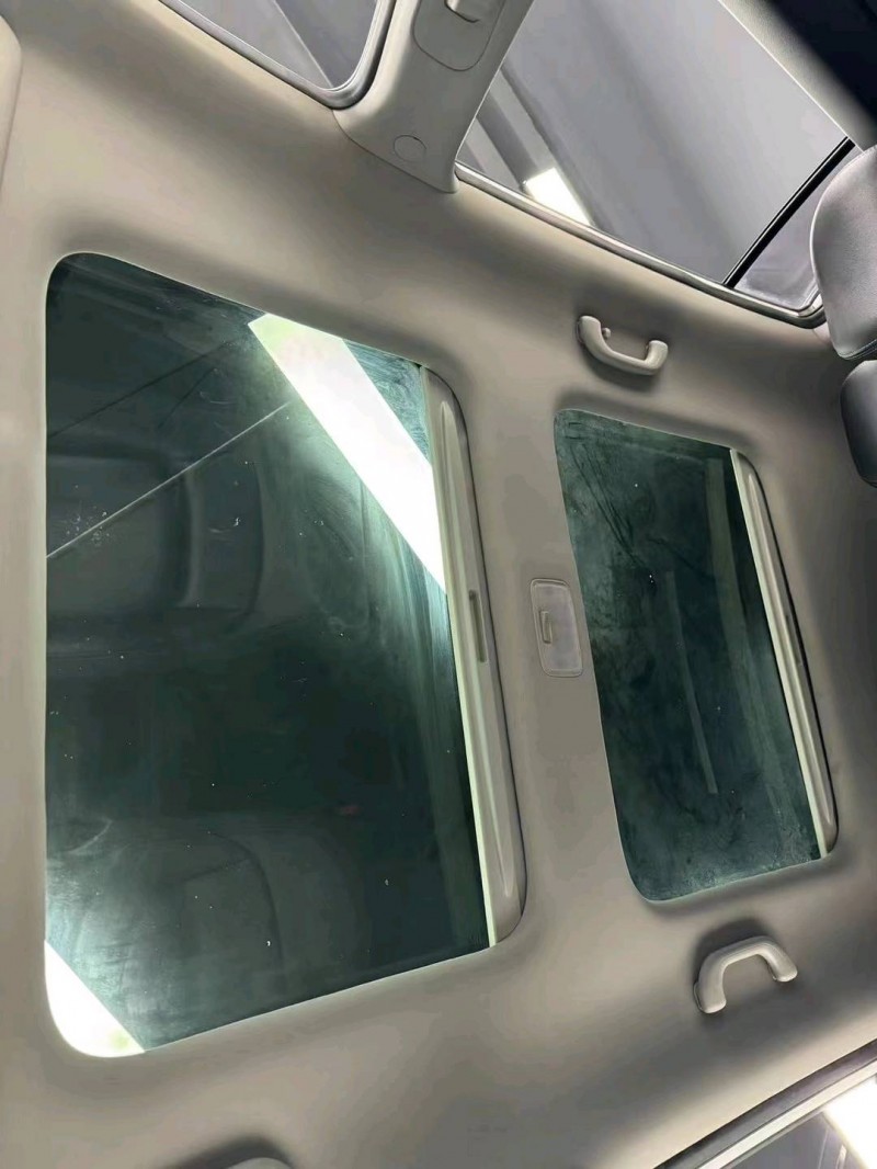 成都18年起亚智跑5