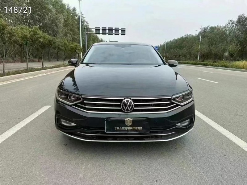 枣庄22年大众迈腾1