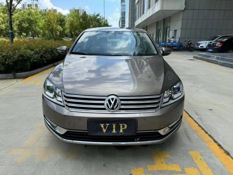 济宁15年大众迈腾1
