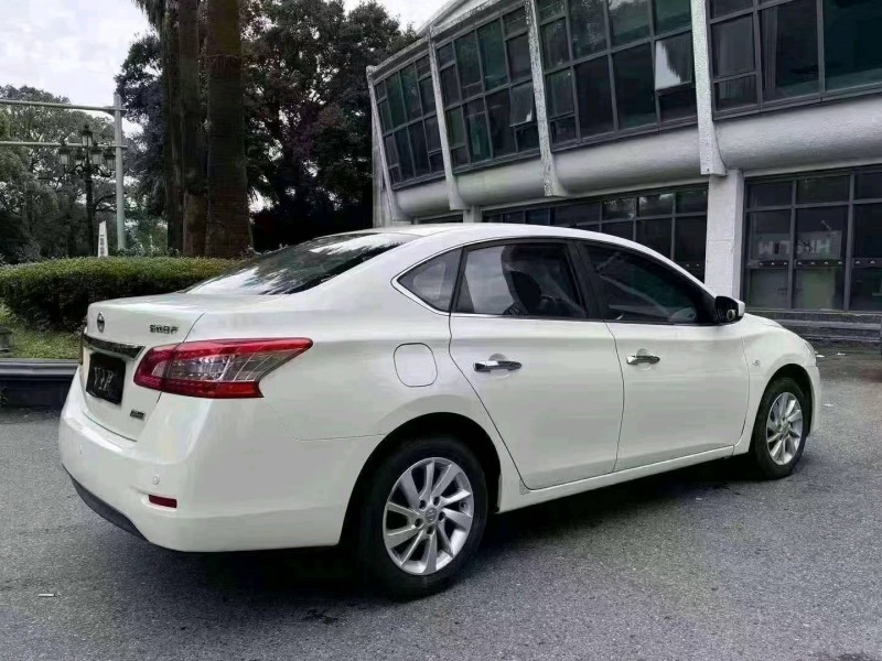 臺州16年日產軒逸4