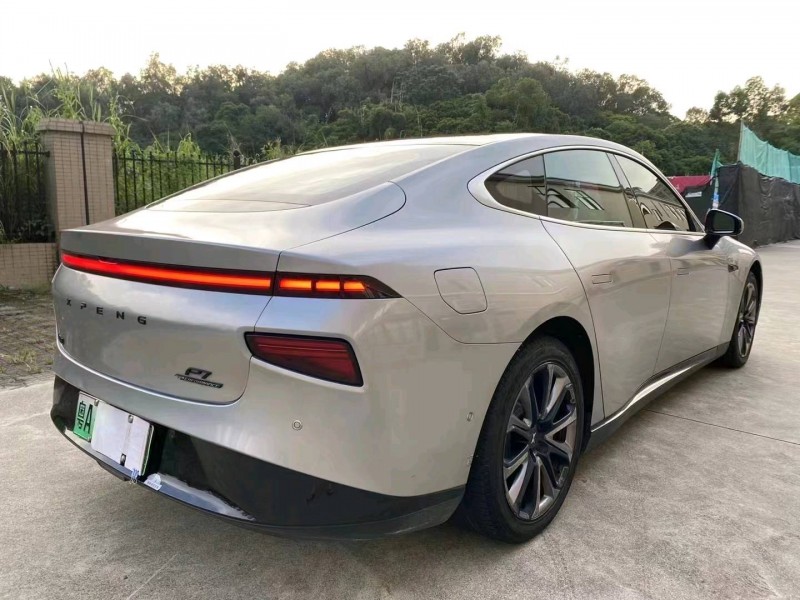 江门20年小鹏汽车p77