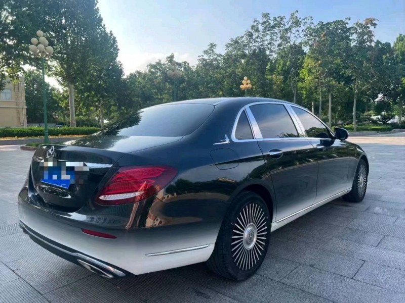 潍坊17年奔驰E8