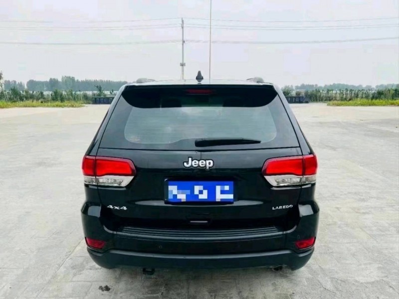 烟台20年Jeep大切诺基8
