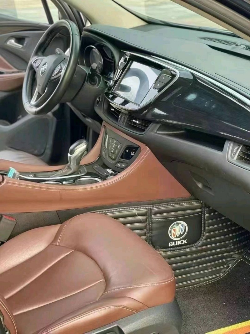 佛山21年别克昂科威4