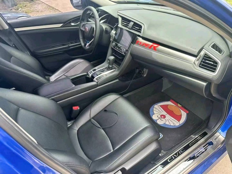 广州22年本田思域4