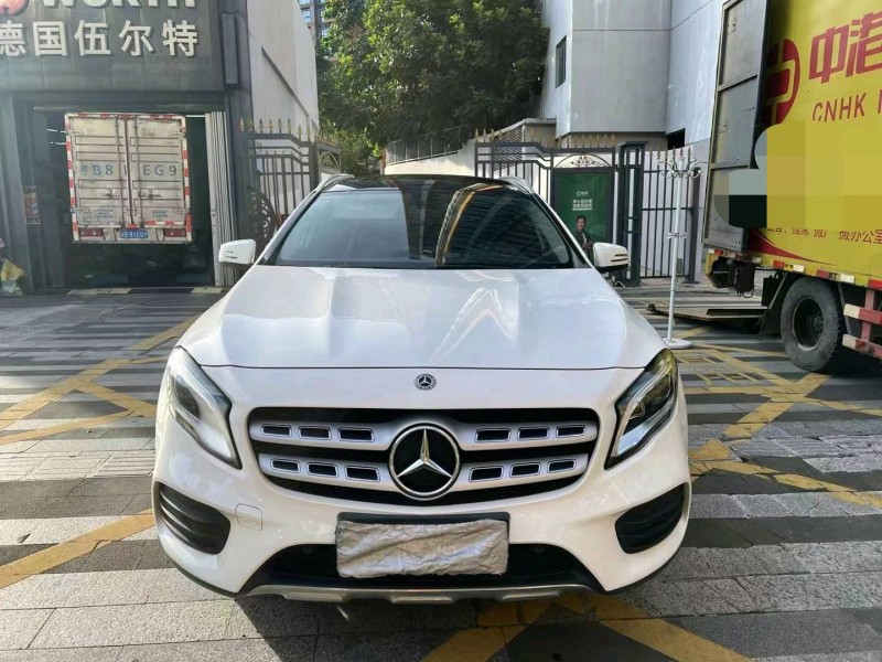 汕头19年奔驰GLA1