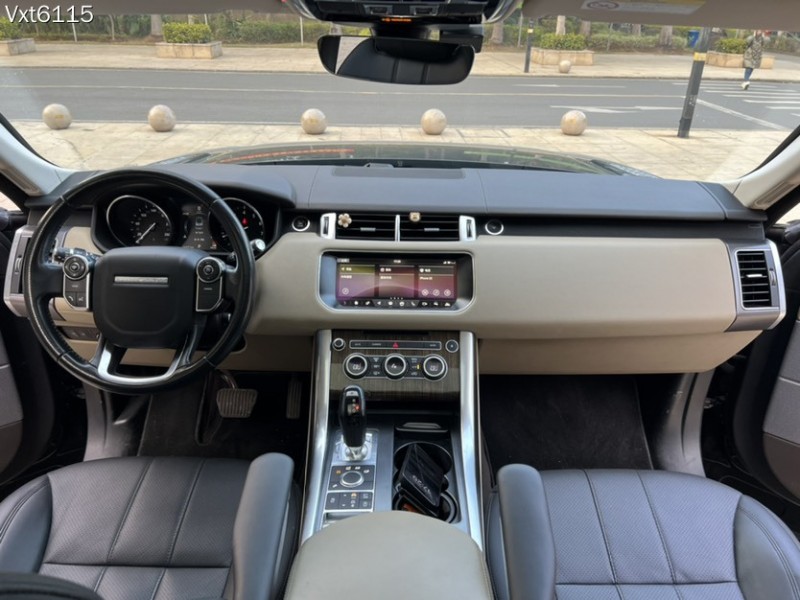 东莞17年路虎揽胜5