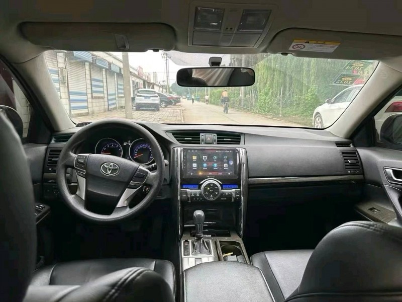 潍坊16年丰田锐志5